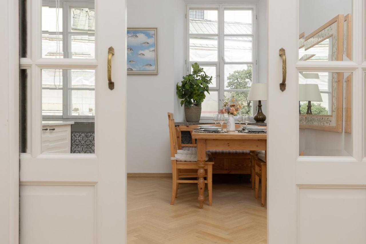 Family Apartment Freta Warsaw Old Town By Noclegi Renters Bagian luar foto
